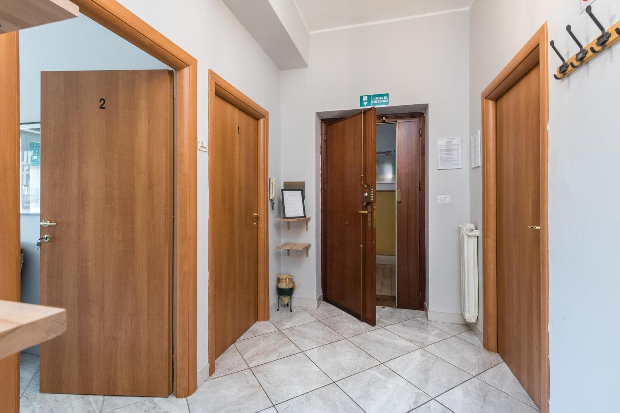 Travelershome Ciampino Rooms Zewnętrze zdjęcie