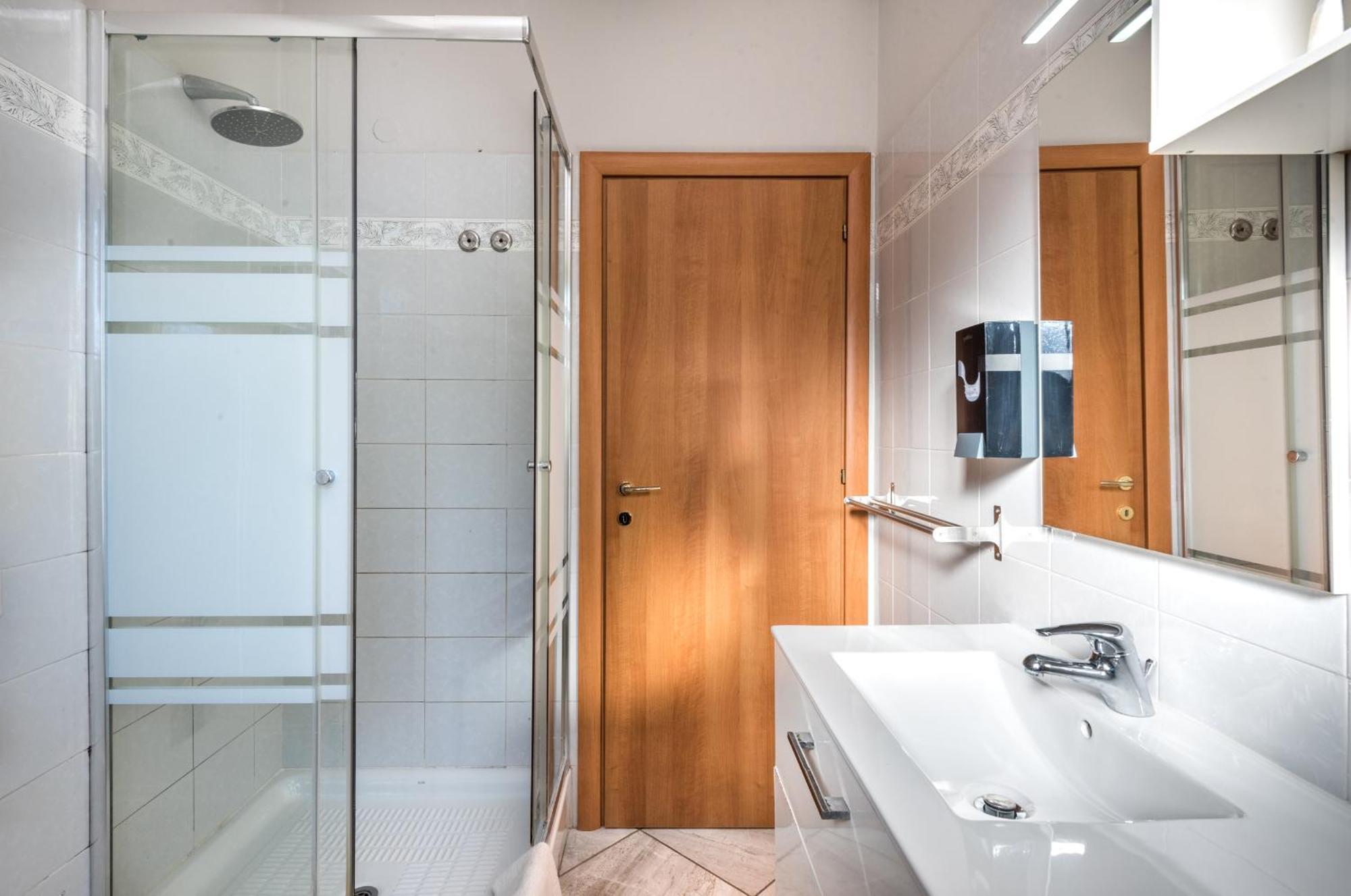 Travelershome Ciampino Rooms Zewnętrze zdjęcie